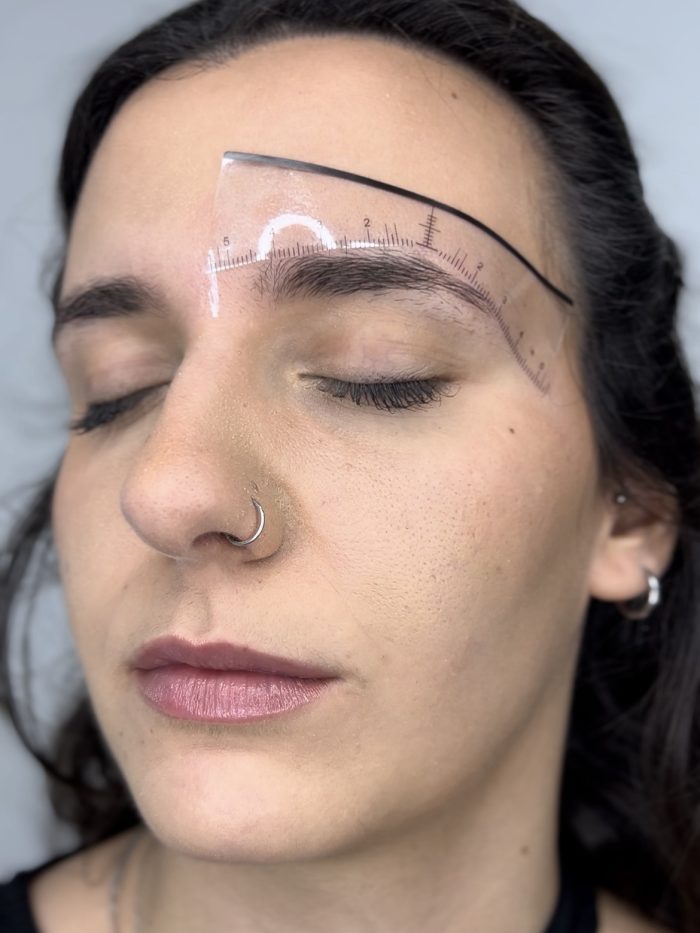 Αυτοκόλλητο για ακριβή & συμμετρικό σχεδιασμό φρυδιού-Stencil φρυδιών 8 τμχ.